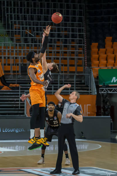 恰在此时 恰在此时