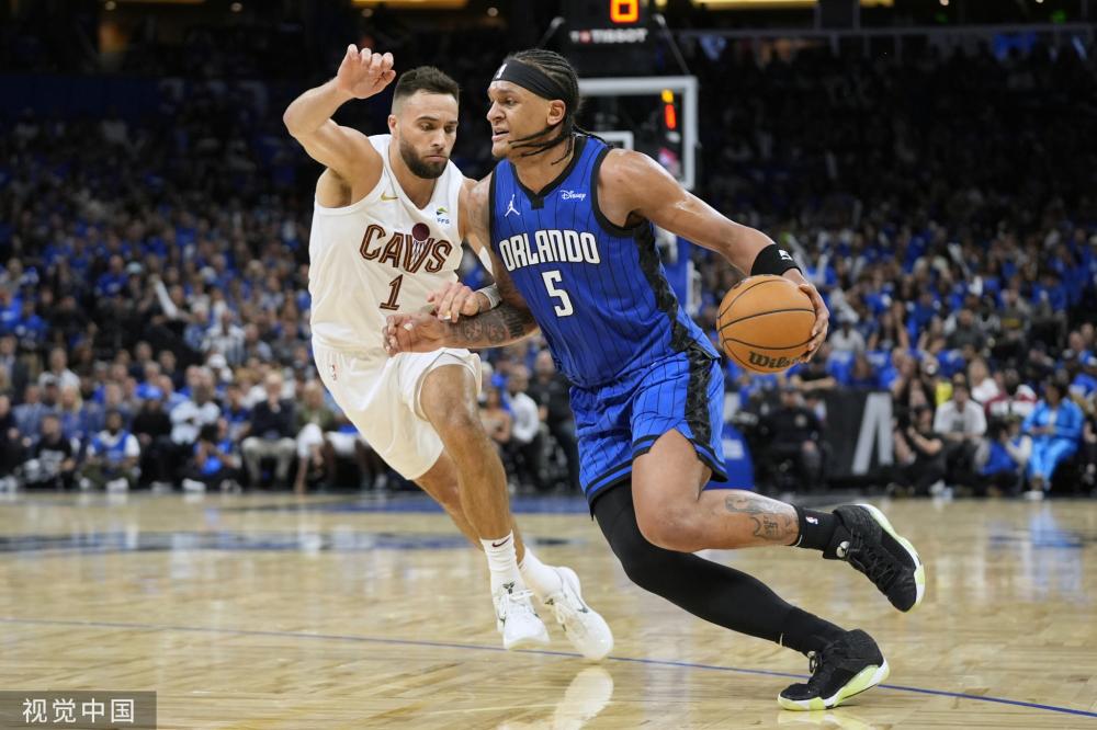 作和严格的 作和严格的